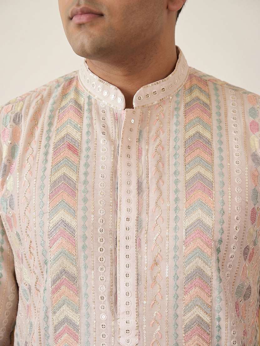 men solid with work mandarin neck long kurta - 22595430 -  Standard Image - 5