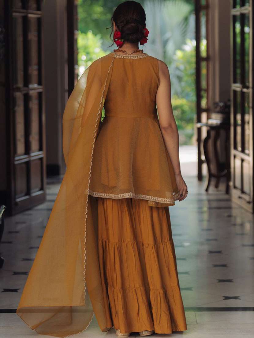 women embellished kurta sharara set with dupatta - 22595925 -  Standard Image - 3