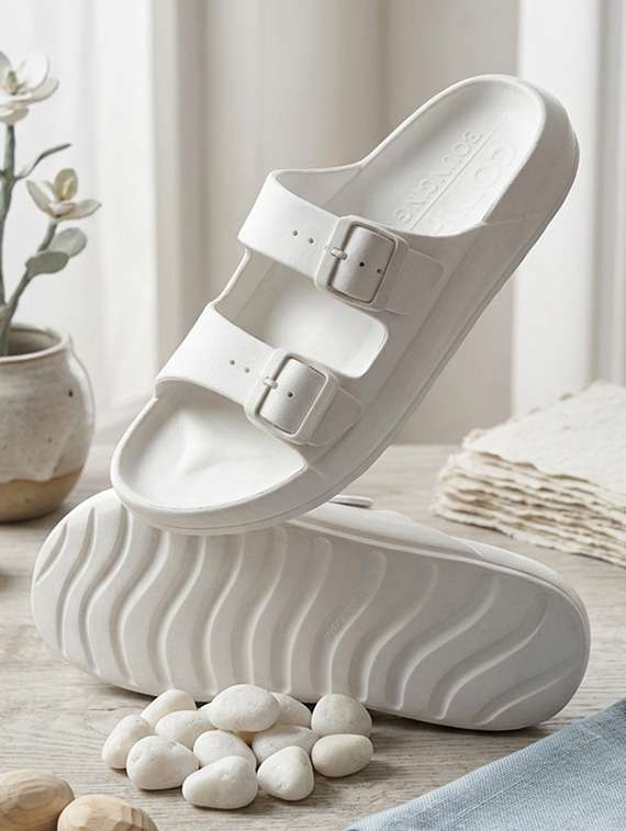 men solid slip on slider