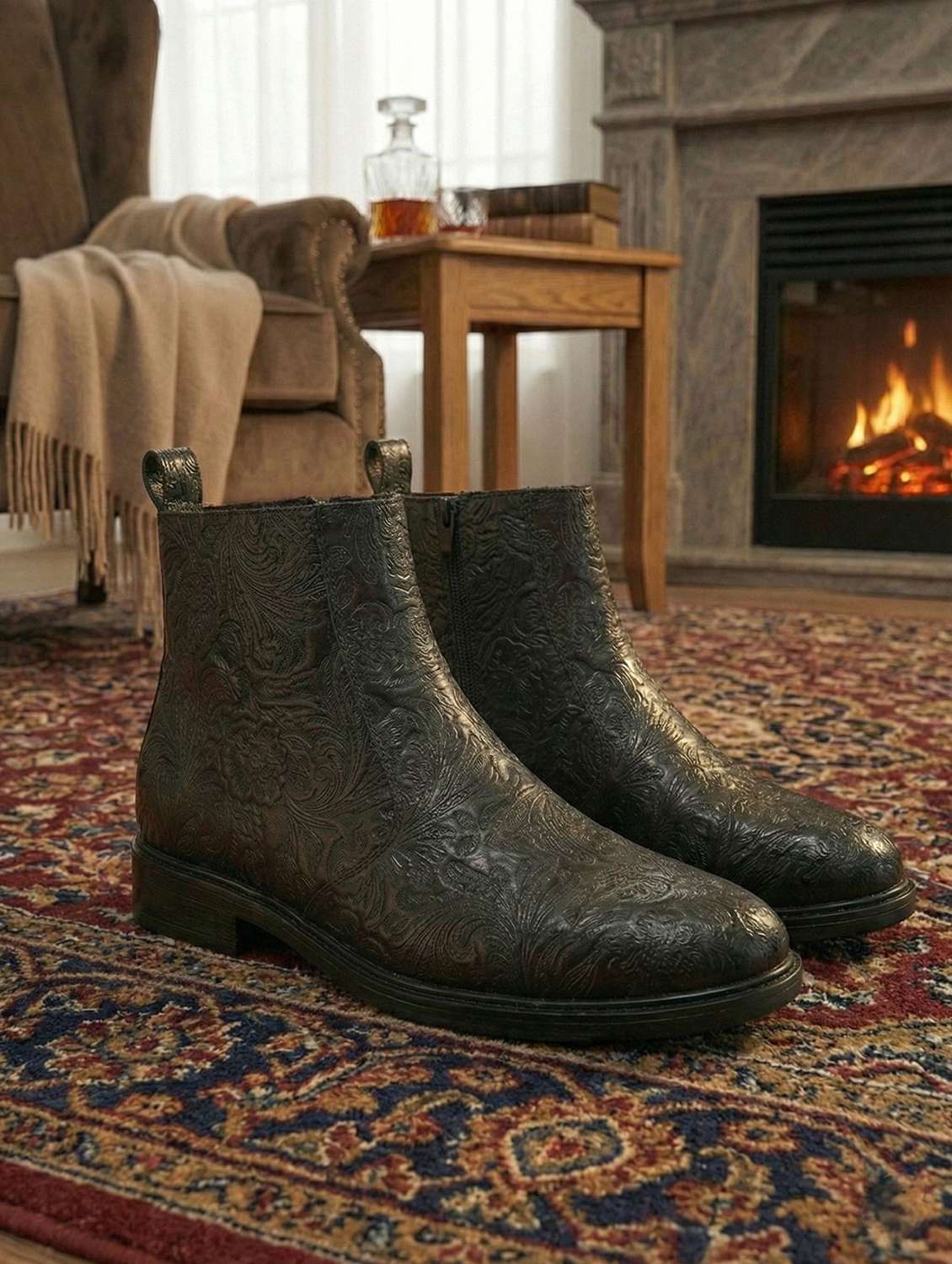 men textured high ankle boots
