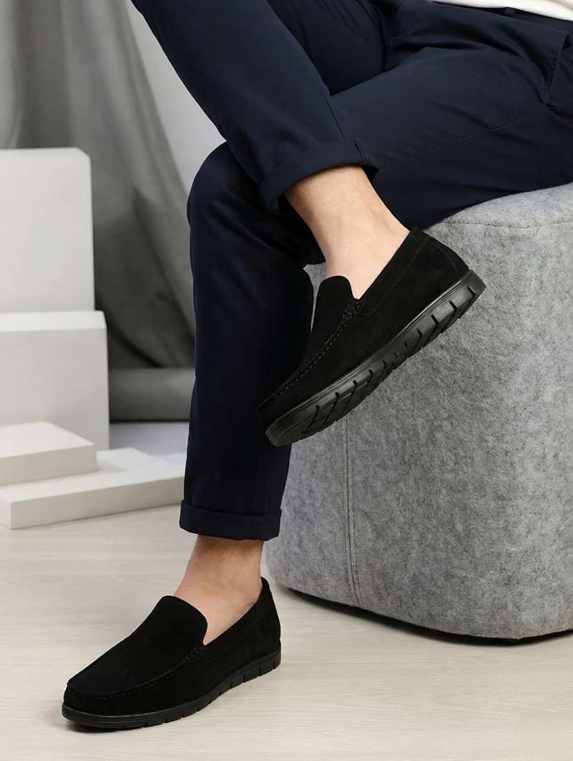 men solid slip on loafer - 22596200 -  Standard Image - 3