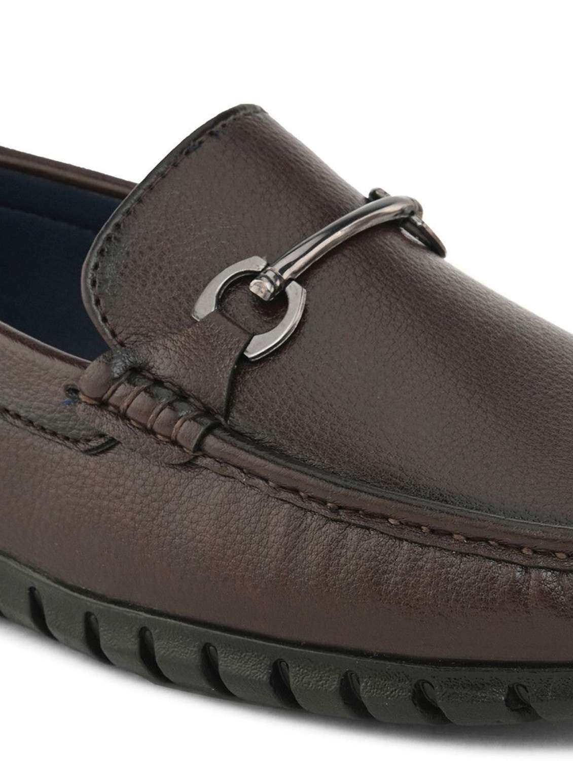 men solid slip on loafers - 22596202 -  Standard Image - 5