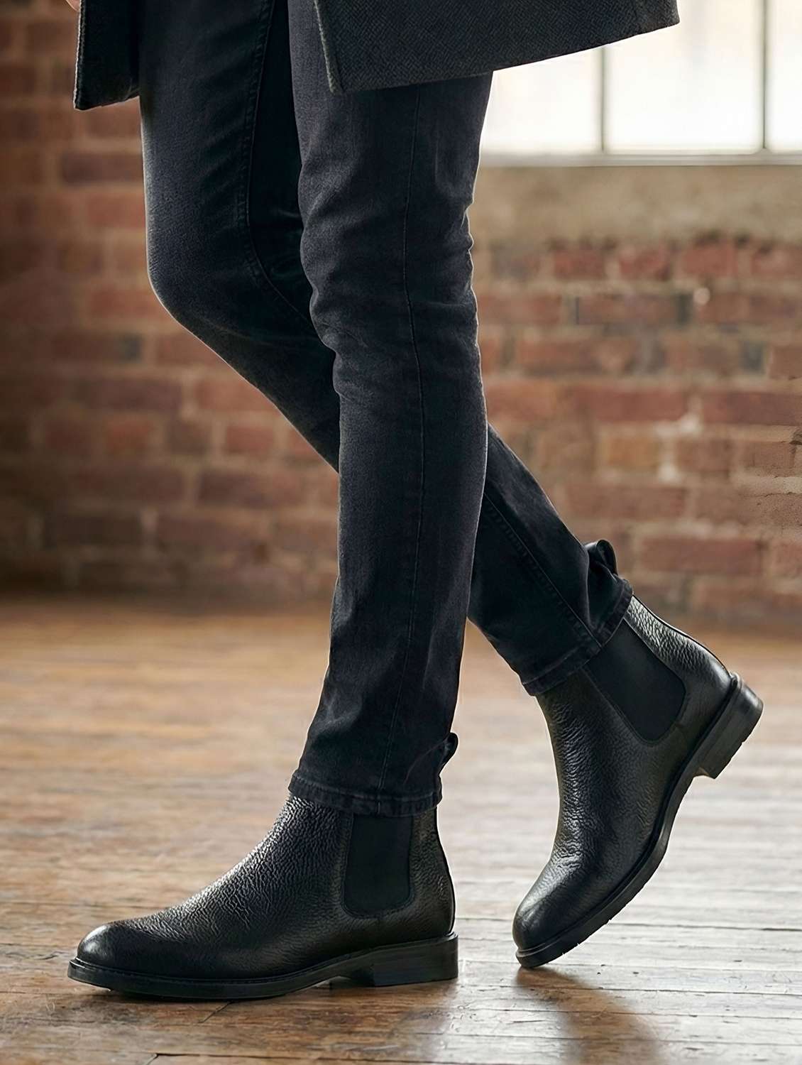 Men Solid High Ankle Boots - 22596203 -  Standard Image - 3