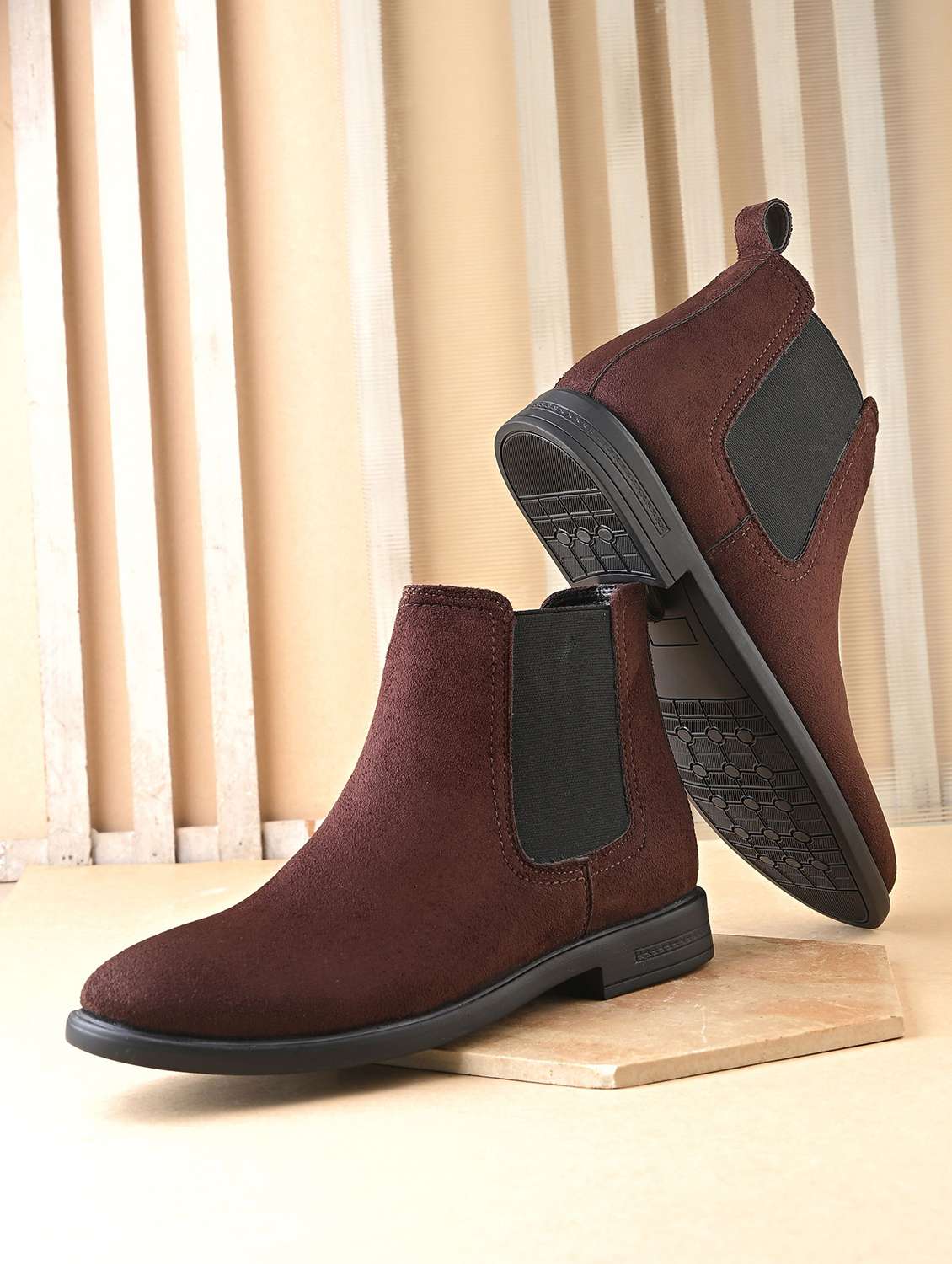 men solid low ankle boots