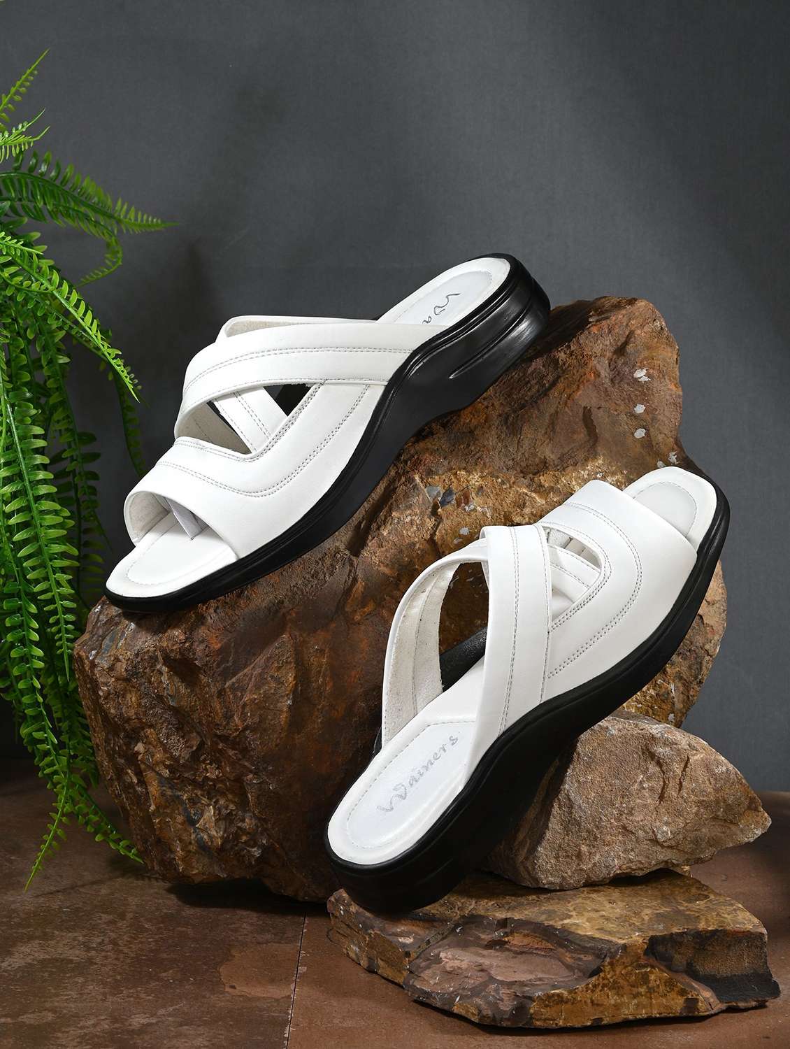 men solid toe separator slipper