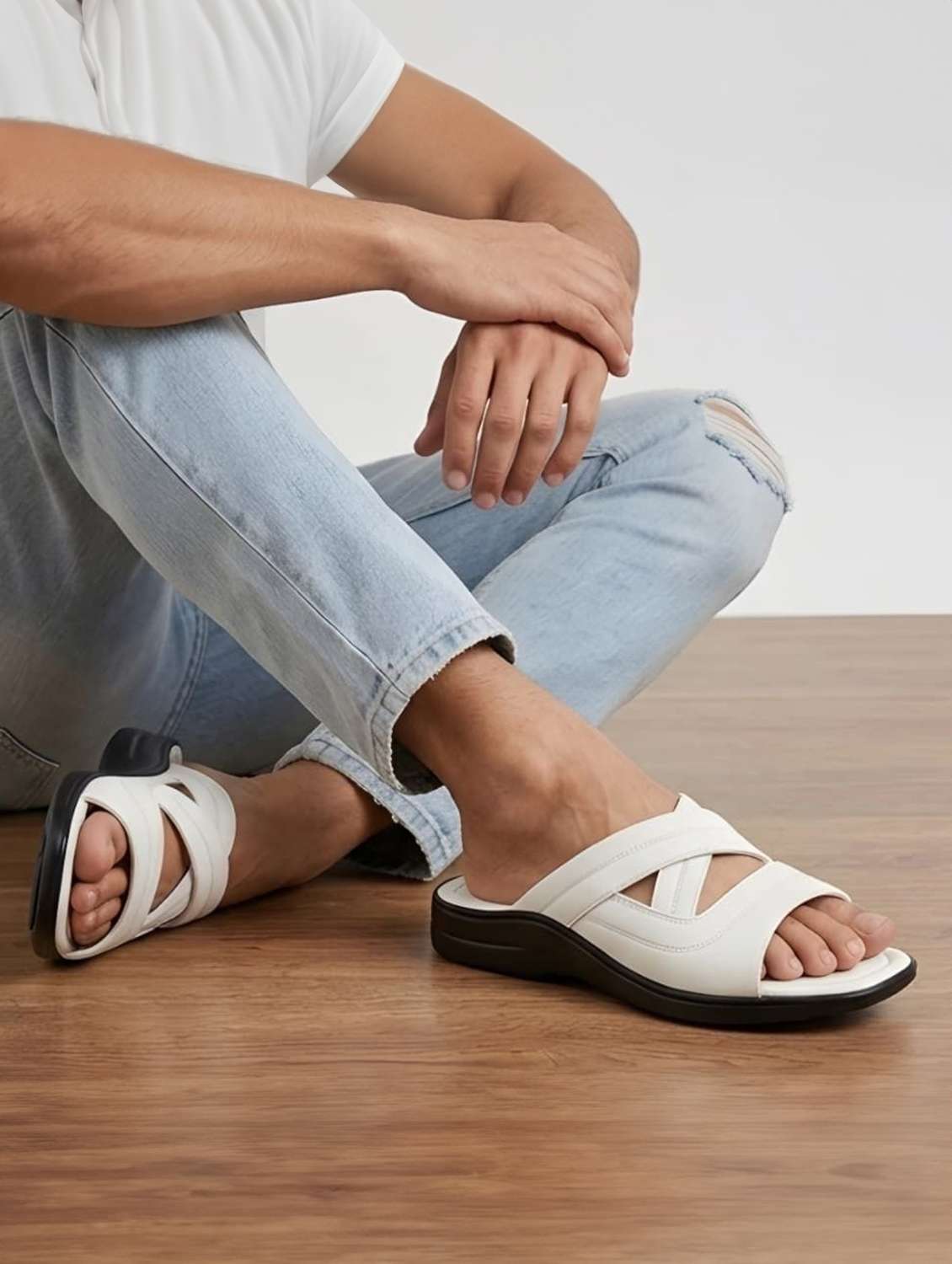 Men Solid Toe Separator Slipper - 22596214 -  Standard Image - 3