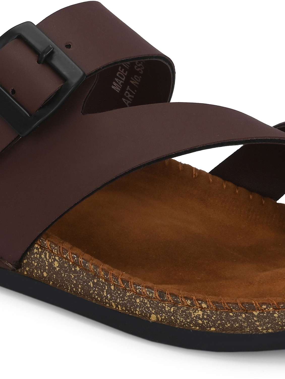 men solid one toe sandal - 22596220 -  Standard Image - 5