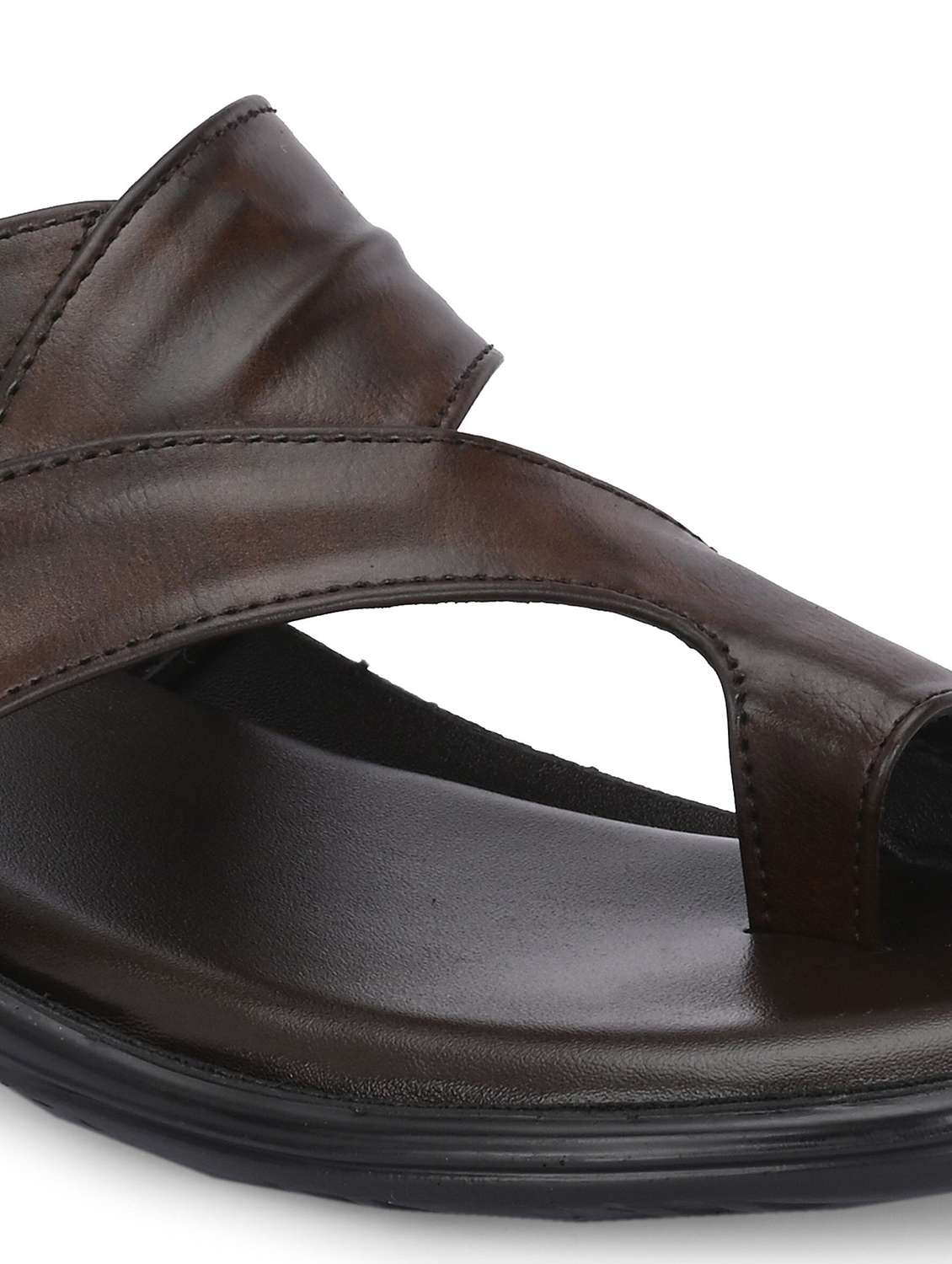 men solid one toe sandal - 22596221 -  Standard Image - 5