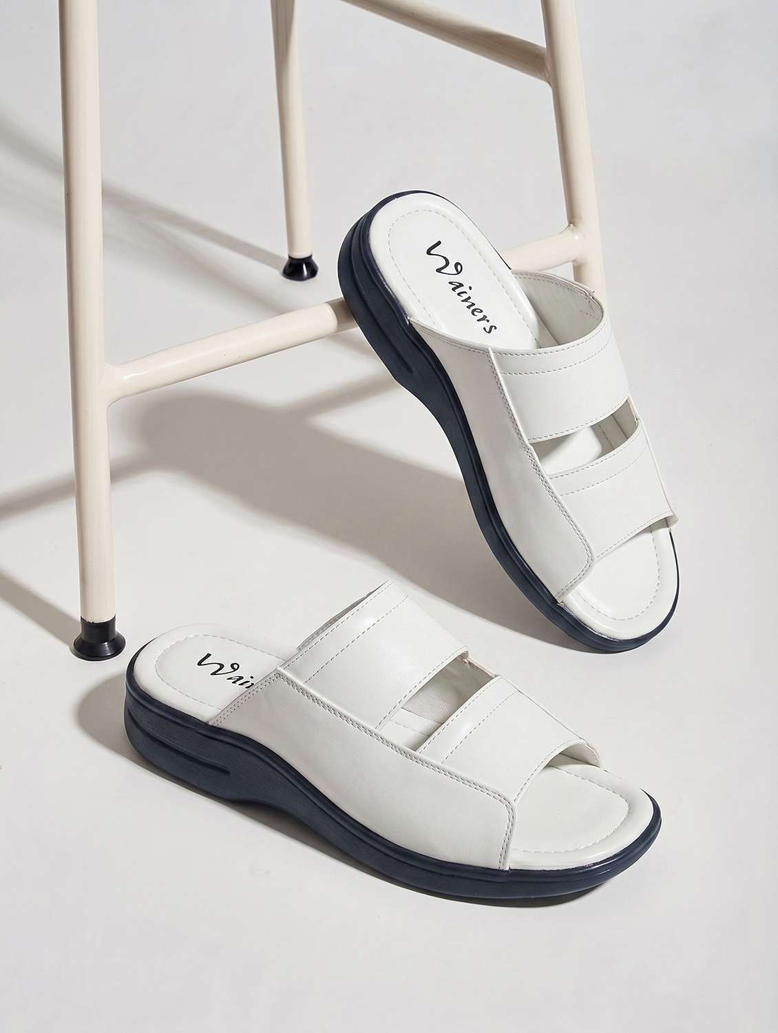 men solid slip on sandal