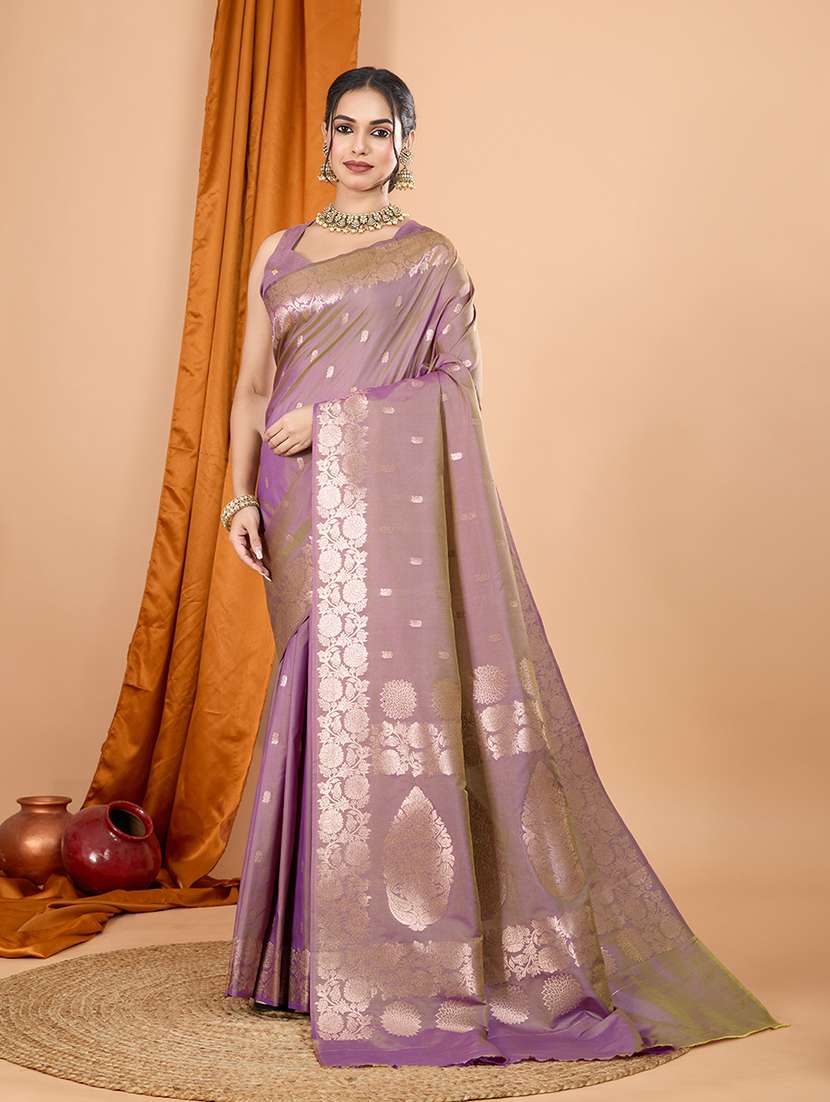 women self design banarasi saree with blouse