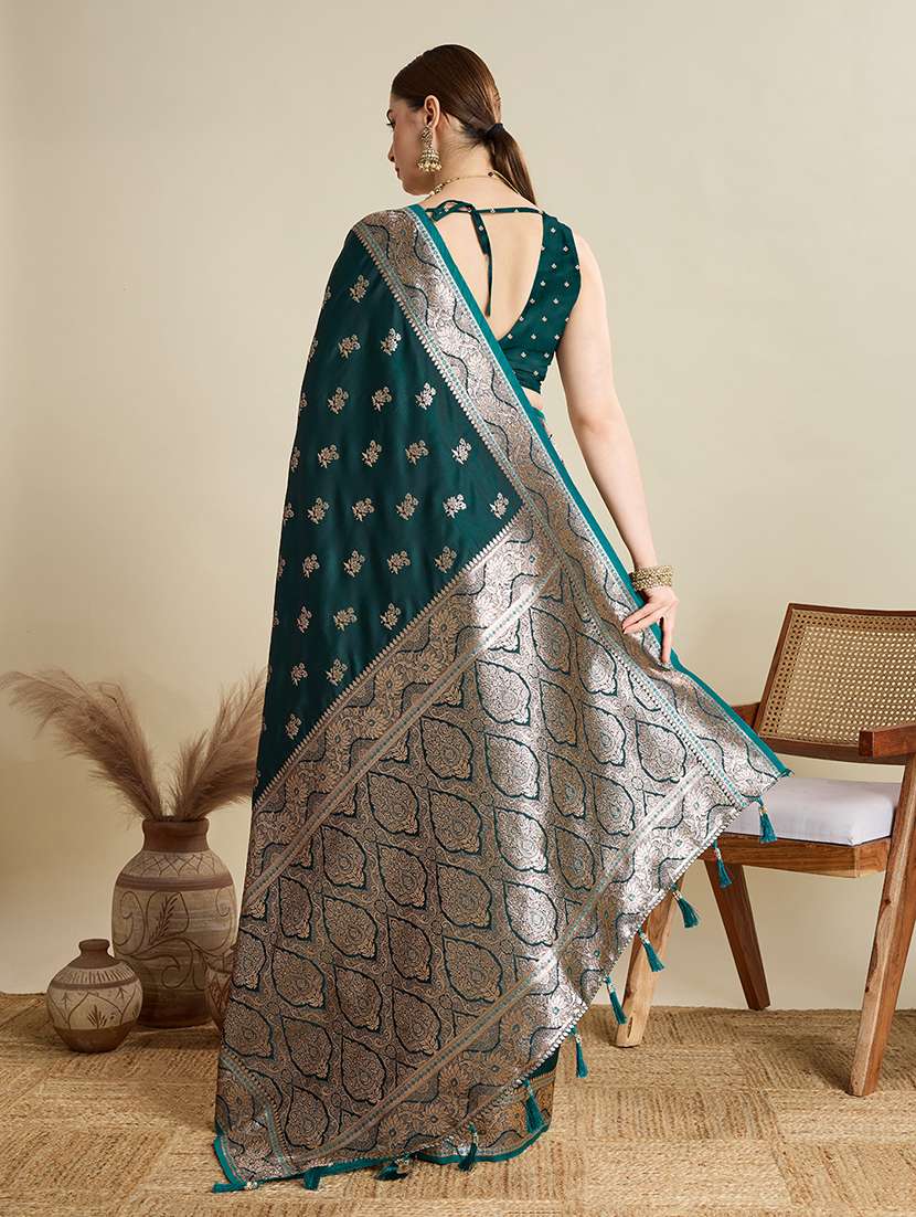 Women Self Design Banarasi Saree With Blouse - 22596449 -  Standard Image - 3