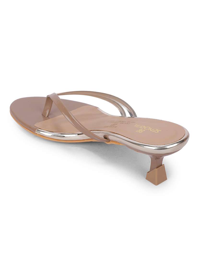 Women Solid Toe Separator Sandal - 22596835 -  Standard Image - 3