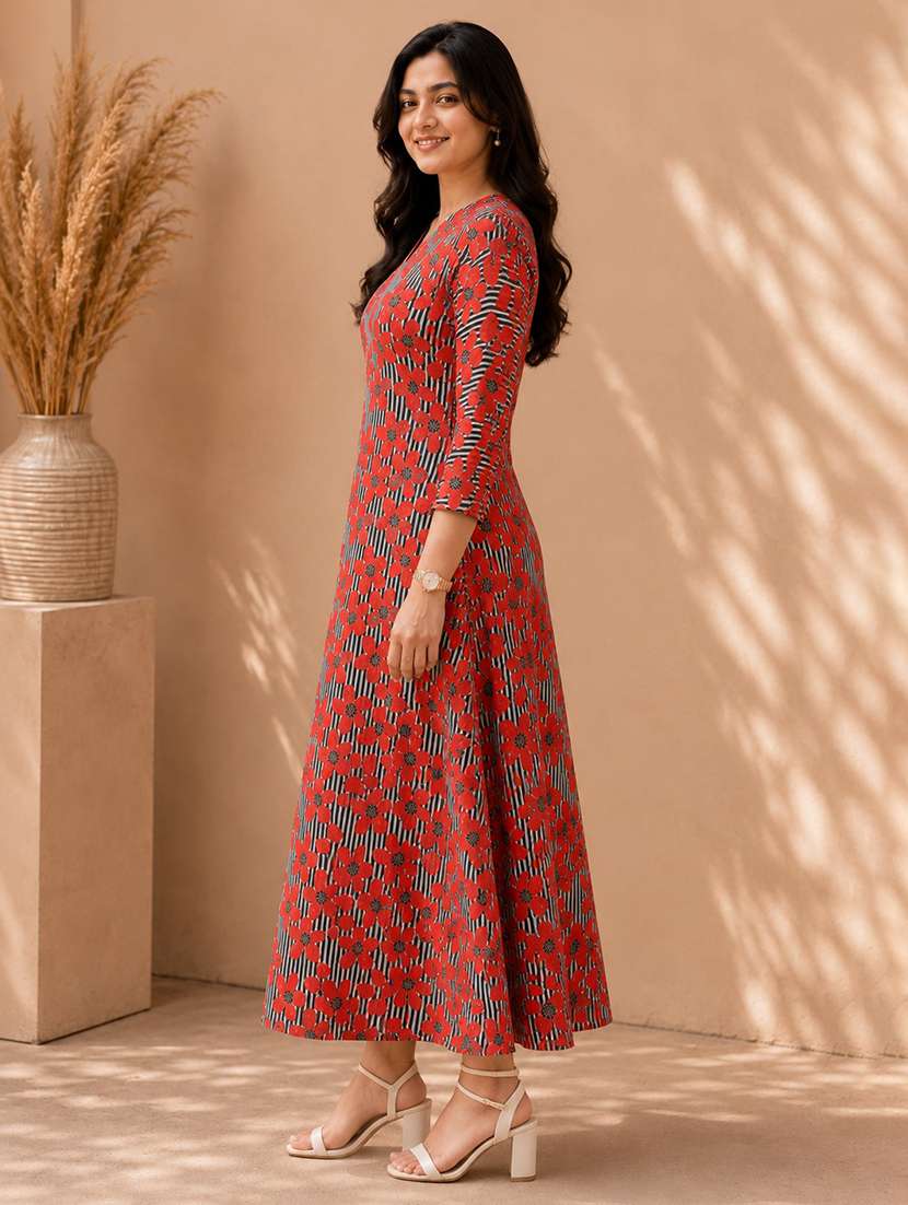 women printed three quarter sleeves fit and flare dress - 22596996 -  Standard Image - 3