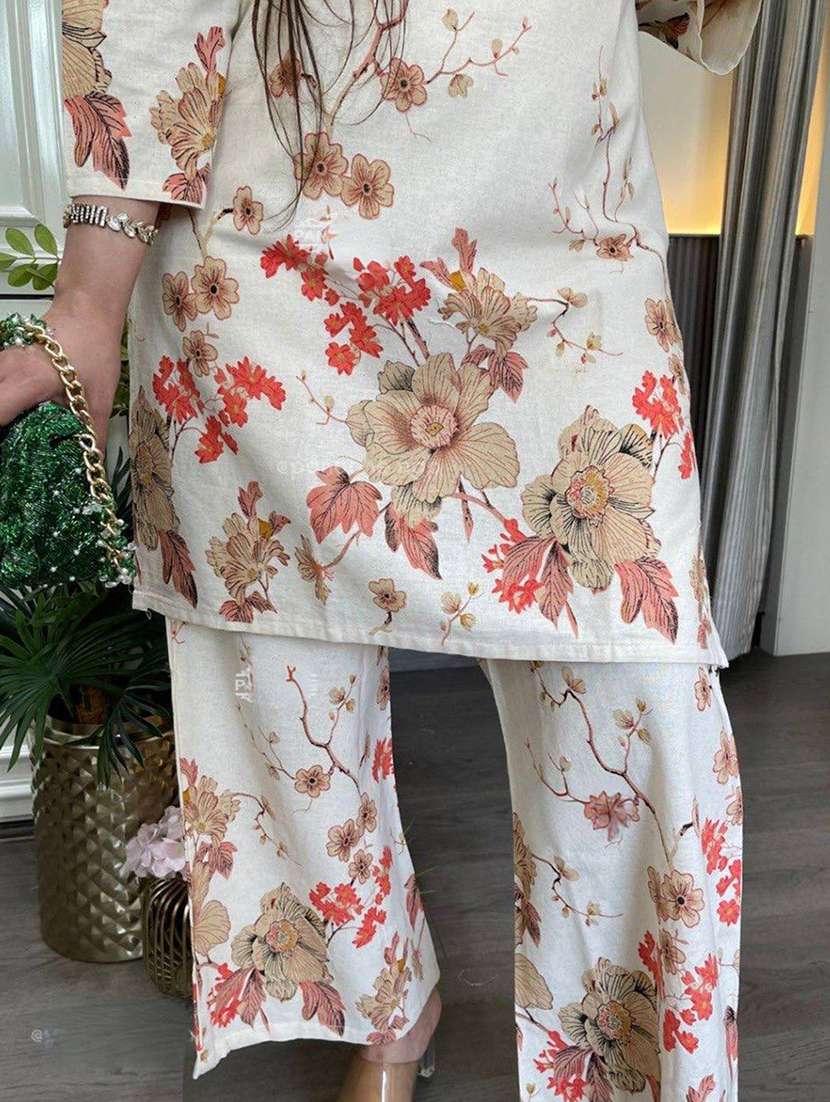 Women Printed Three Quarter Sleeves Ethnic Co-ord Set - 22597947 -  Standard Image - 3