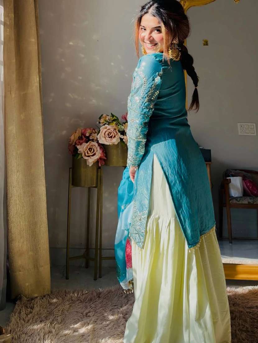 women embroidered long sleeves kurta sharara set - 22598087 -  Standard Image - 3