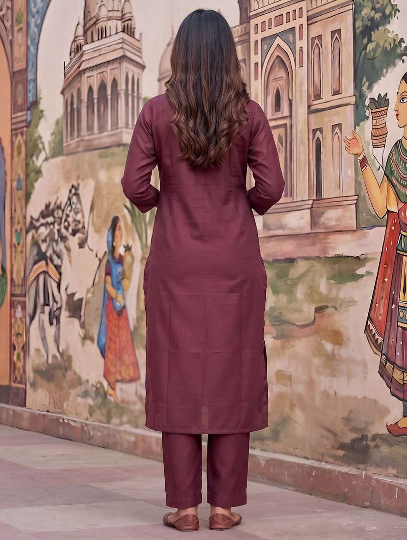 women solid three quarter sleeves kurta pant set - 22598358 -  Standard Image - 3