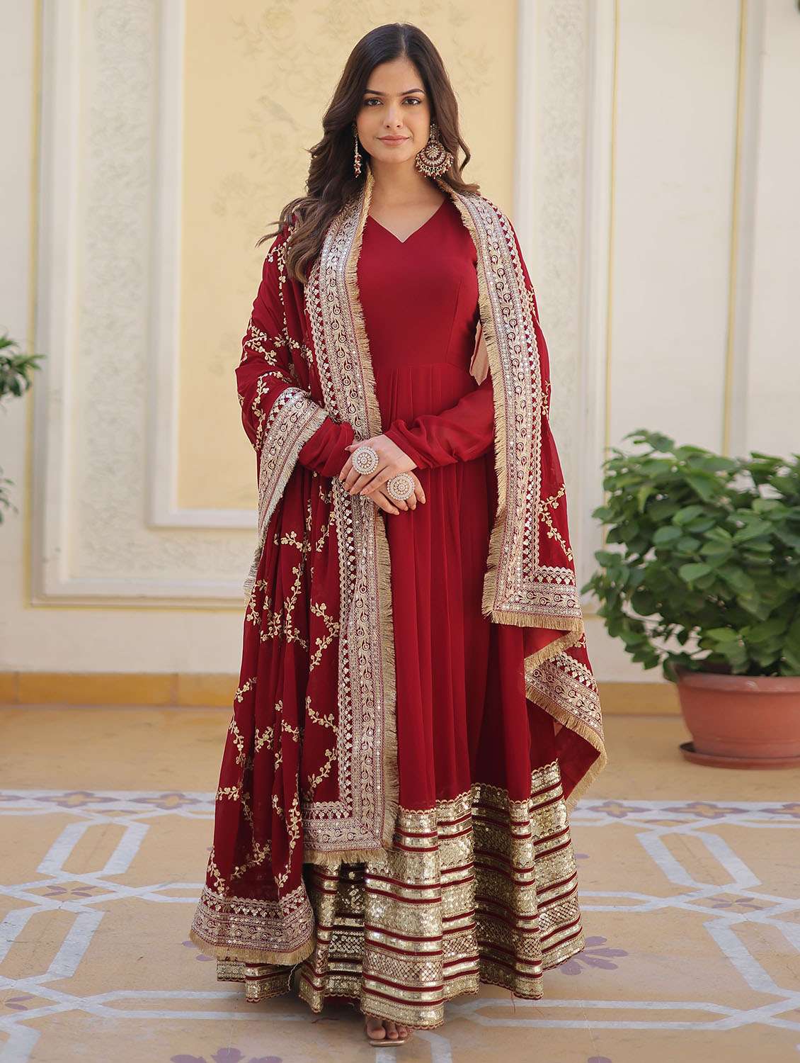 women embroidered long sleeves kurta dupatta set