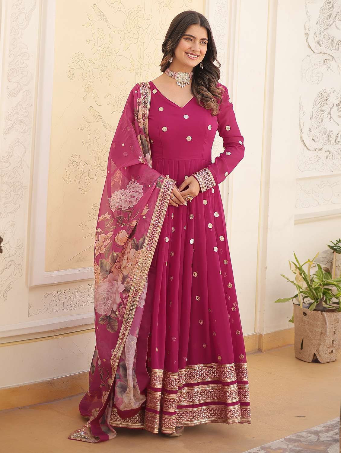 women embroidered long sleeves kurta dupatta set