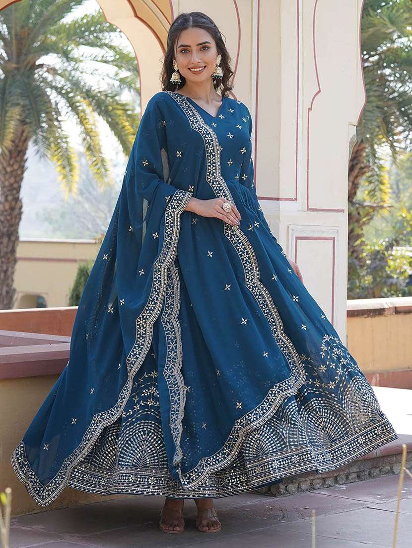 women embroidered long sleeves kurta dupatta set - 22598505 -  Standard Image - 3