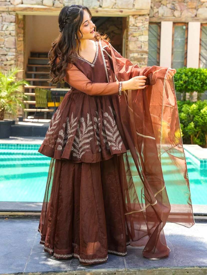 women embroidered long sleeves kurta sharara set