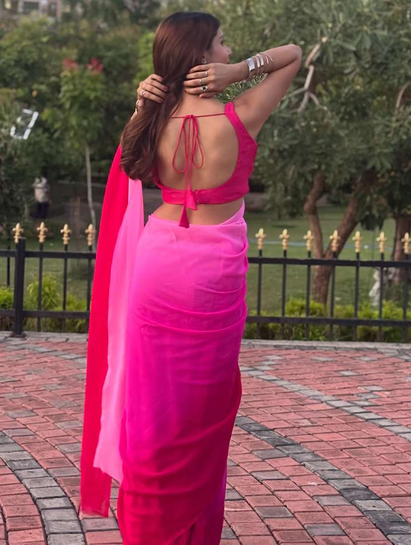 women ombre printed saree with blouse - 22598949 -  Standard Image - 3