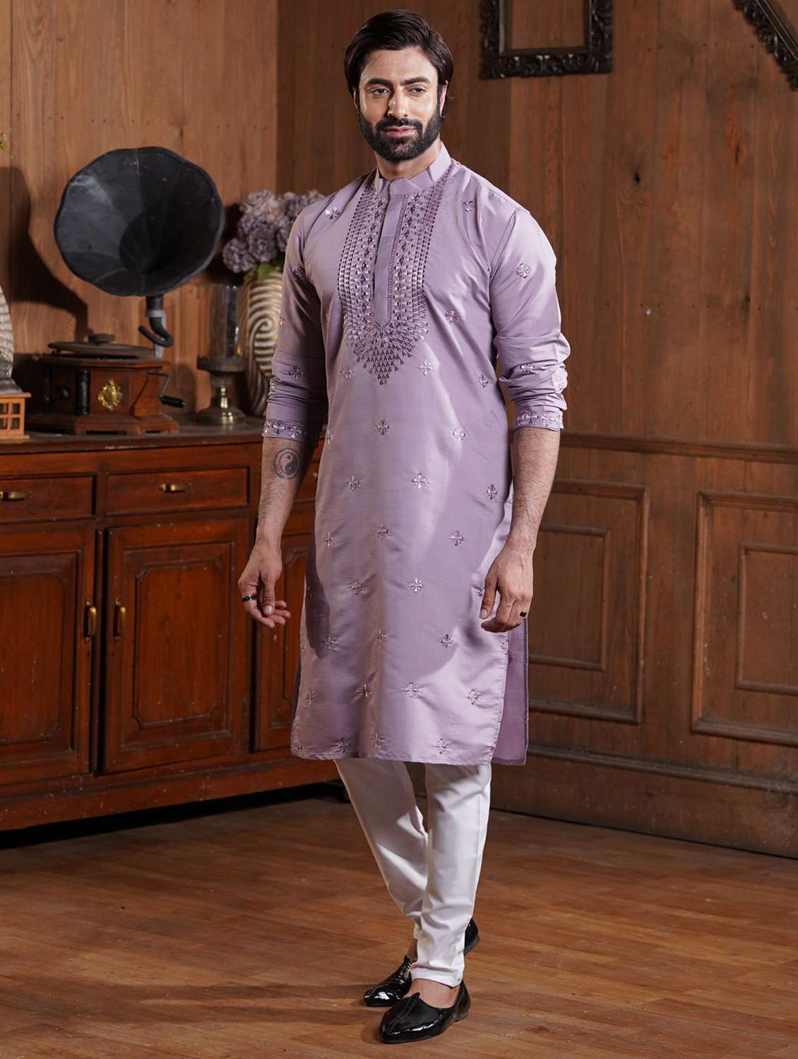 men solid with work mandarin neck long kurta