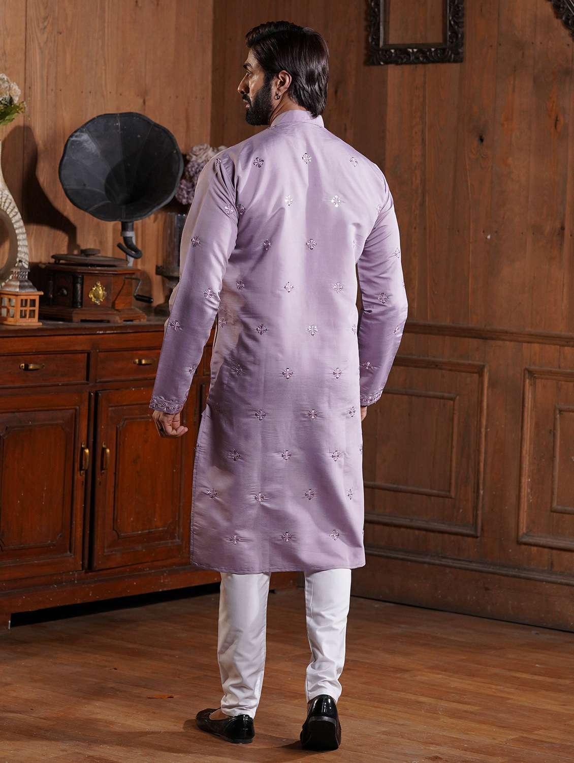 men solid with work mandarin neck long kurta - 22599099 -  Standard Image - 3