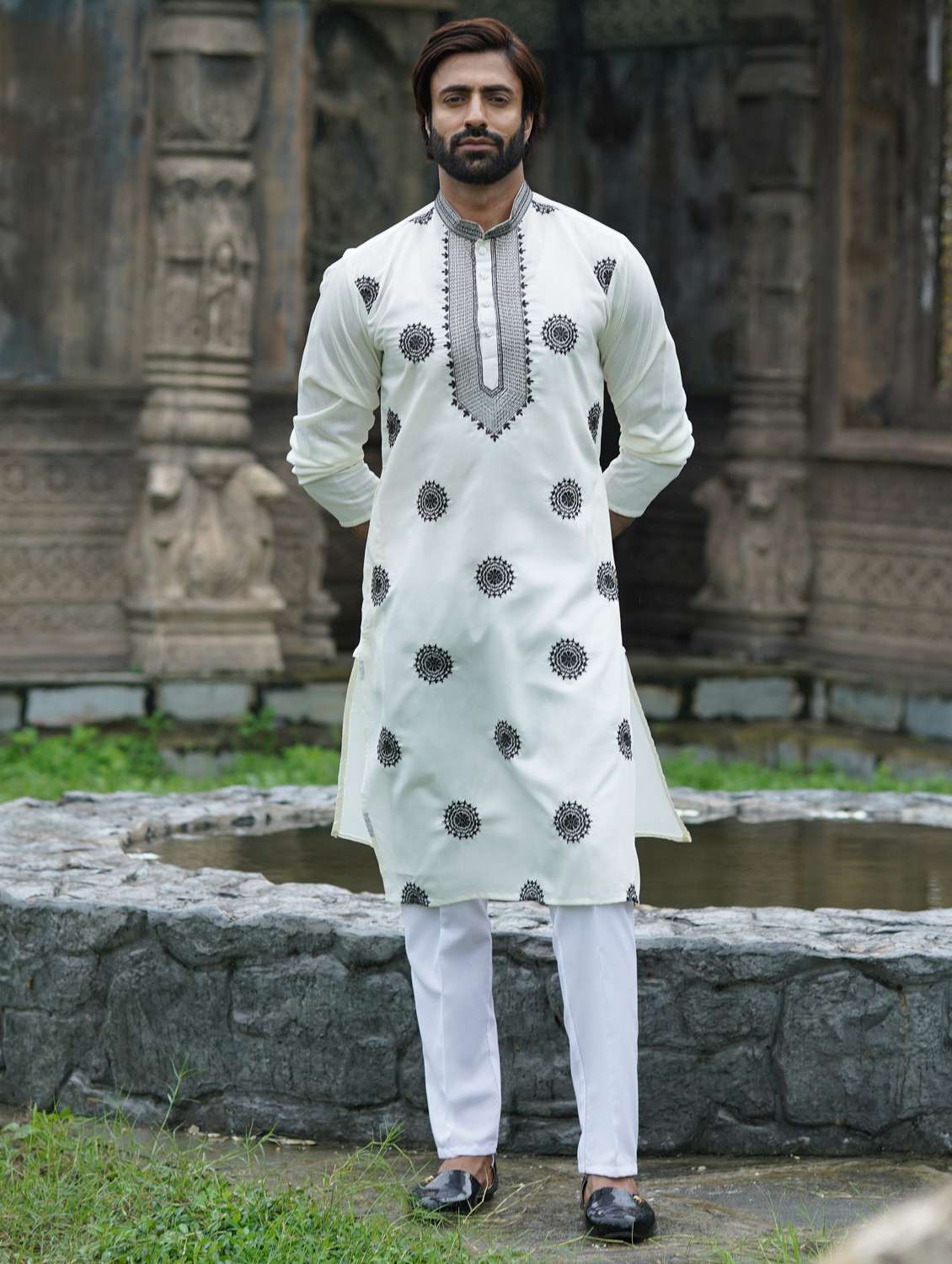 men solid with work mandarin neck long kurta