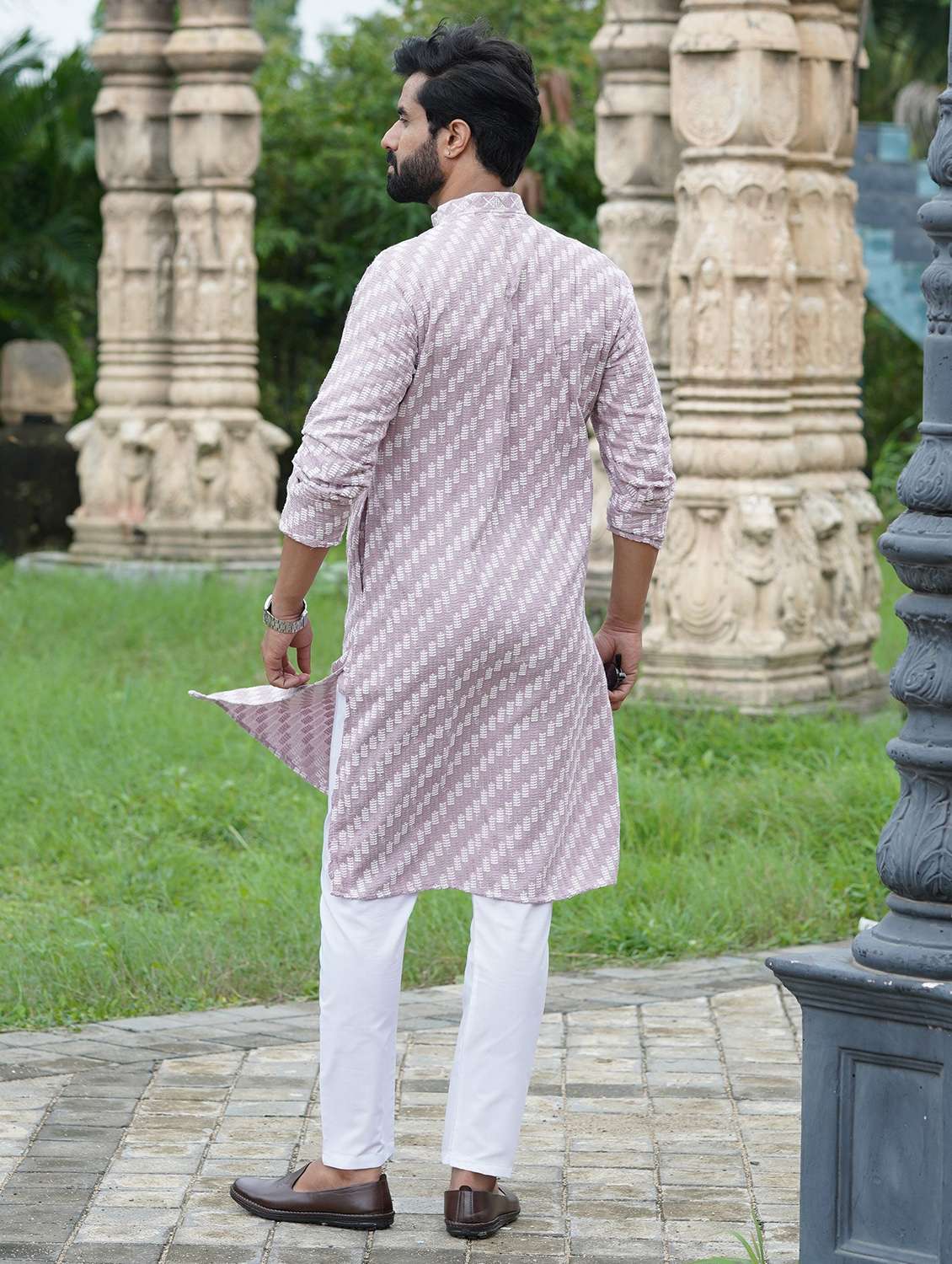 Men Solid With Work Mandarin Neck Long Kurta - 22599141 -  Standard Image - 3
