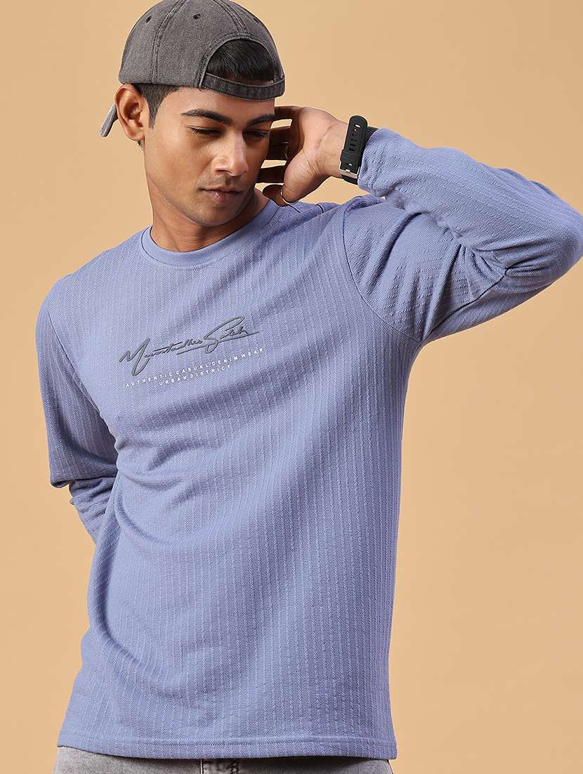 men printed long sleeves regular fit t-shirt