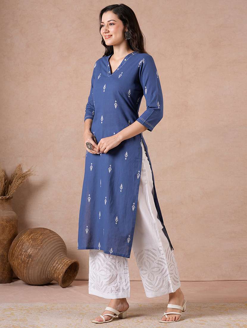 Women Printed Three Quarter Sleeves Straight Kurta - 22601147 -  Standard Image - 5