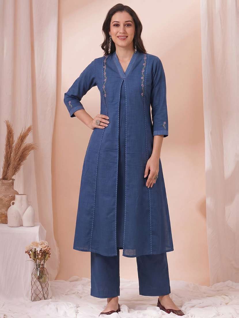 women self design three quarter sleeves a-line kurta