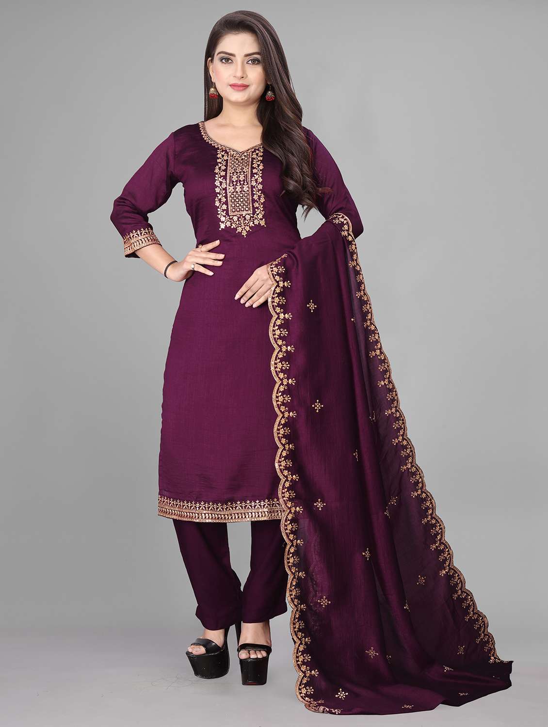 women embroidered three quarter sleeves kurta pant with dupatta set