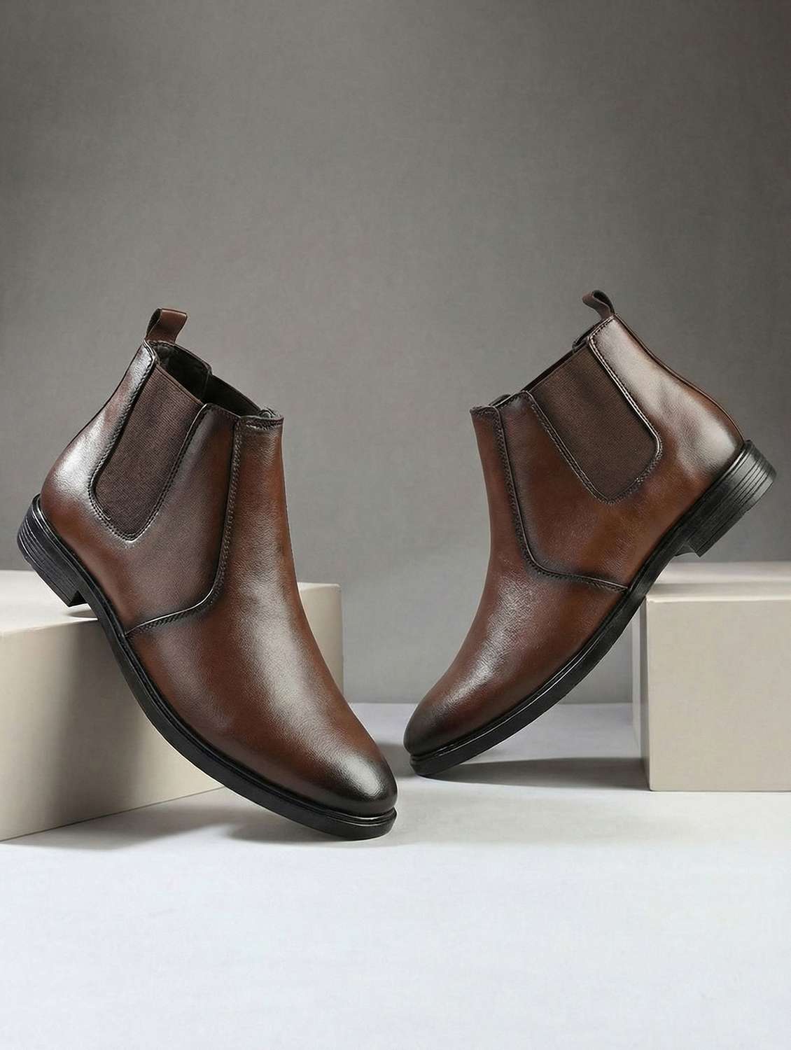 men solid low ankle boots