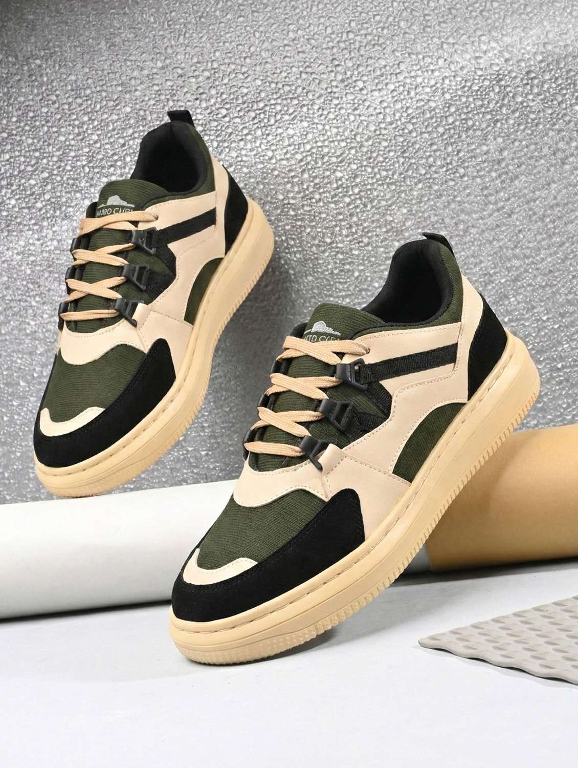 men color block lace up sneaker