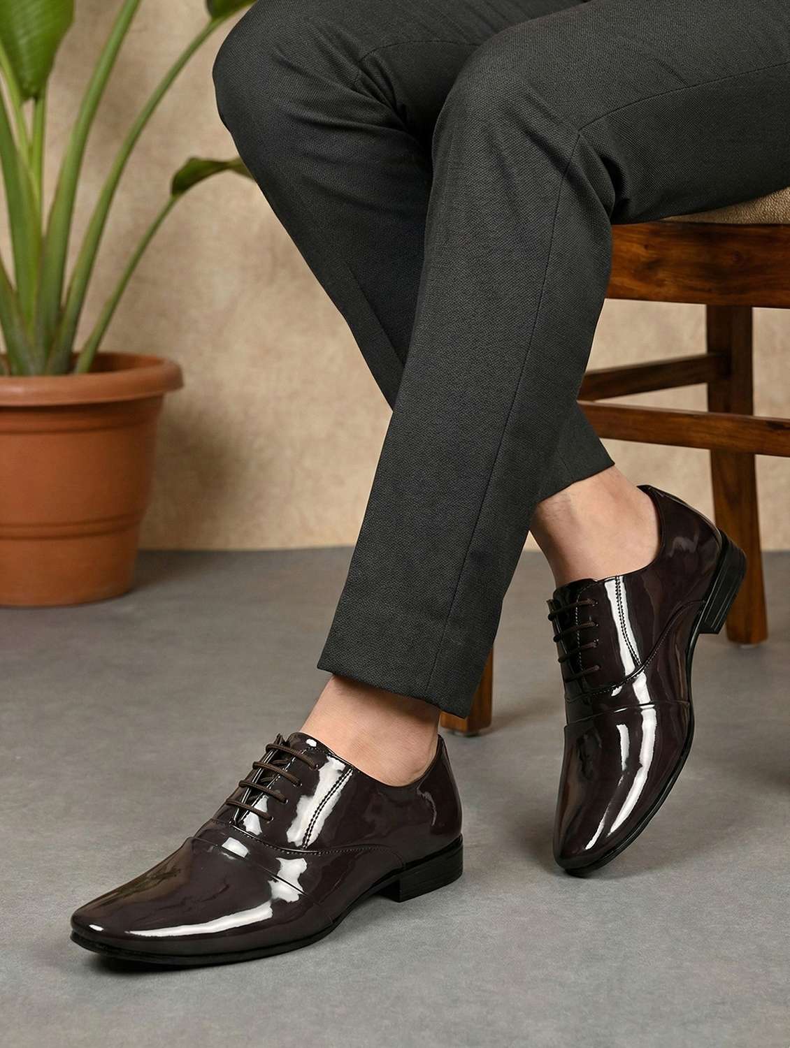 men brown lace-up oxford - 22602877 -  Standard Image - 3