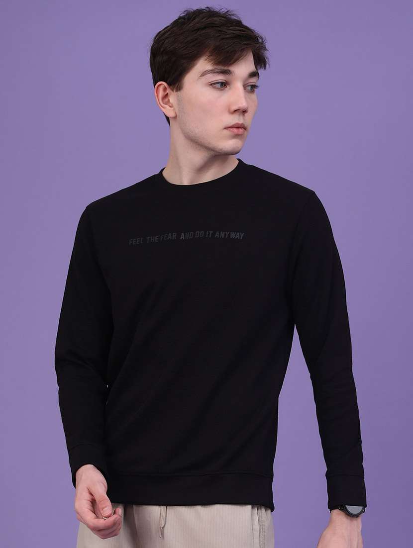 men textured long sleeves regular fit t-shirt