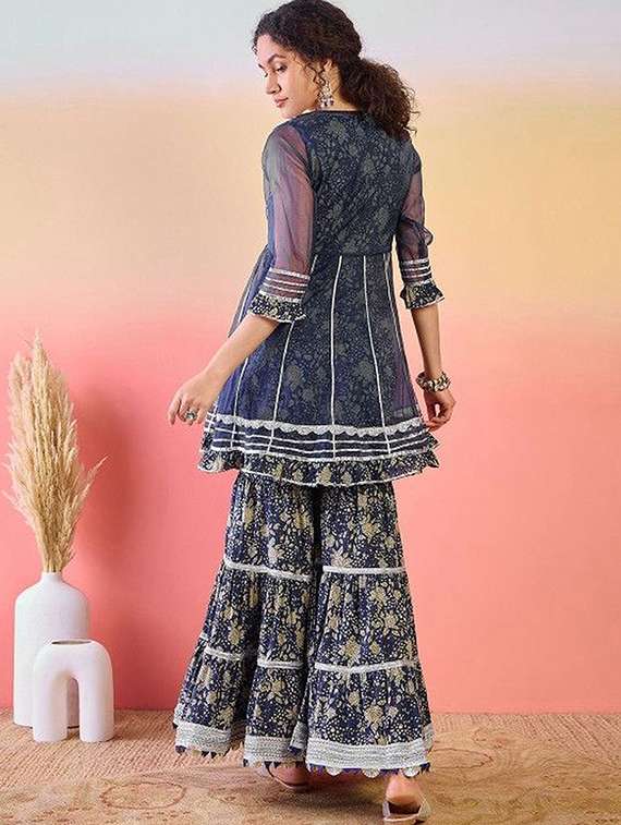 Women Printed Three Quarter Sleeves Kurta Sharara Set With Dupatta - 22603500 -  Standard Image - 3
