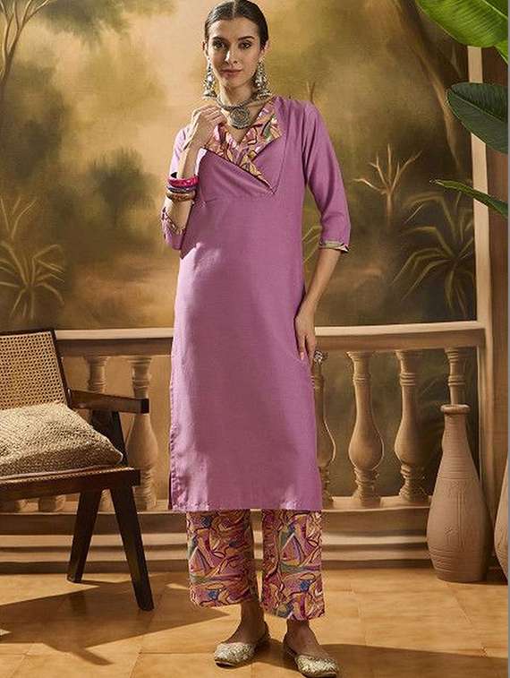 women printed three quarter sleeves kurta pant set