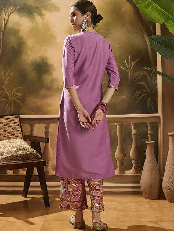 Women Printed Three Quarter Sleeves Kurta Pant Set - 22603505 -  Standard Image - 3