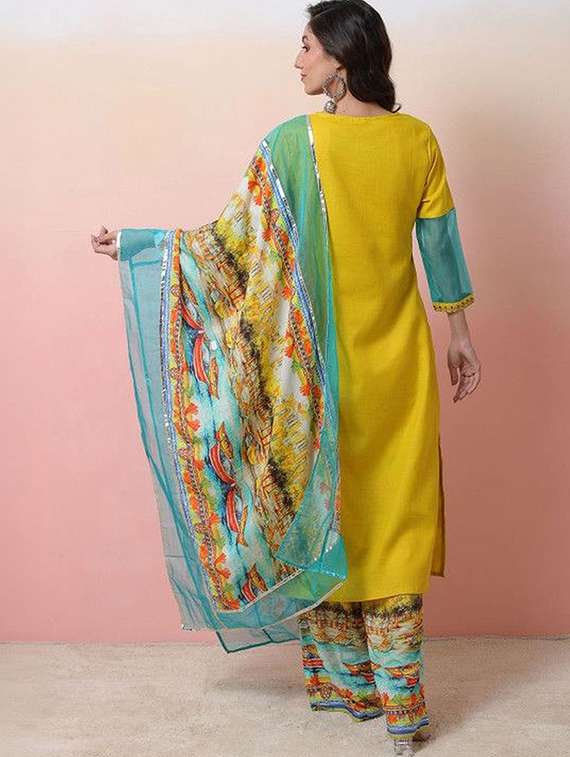 women embroidered three quarter sleeves sleeves kurta pant set with dupatta - 22603526 -  Standard Image - 3