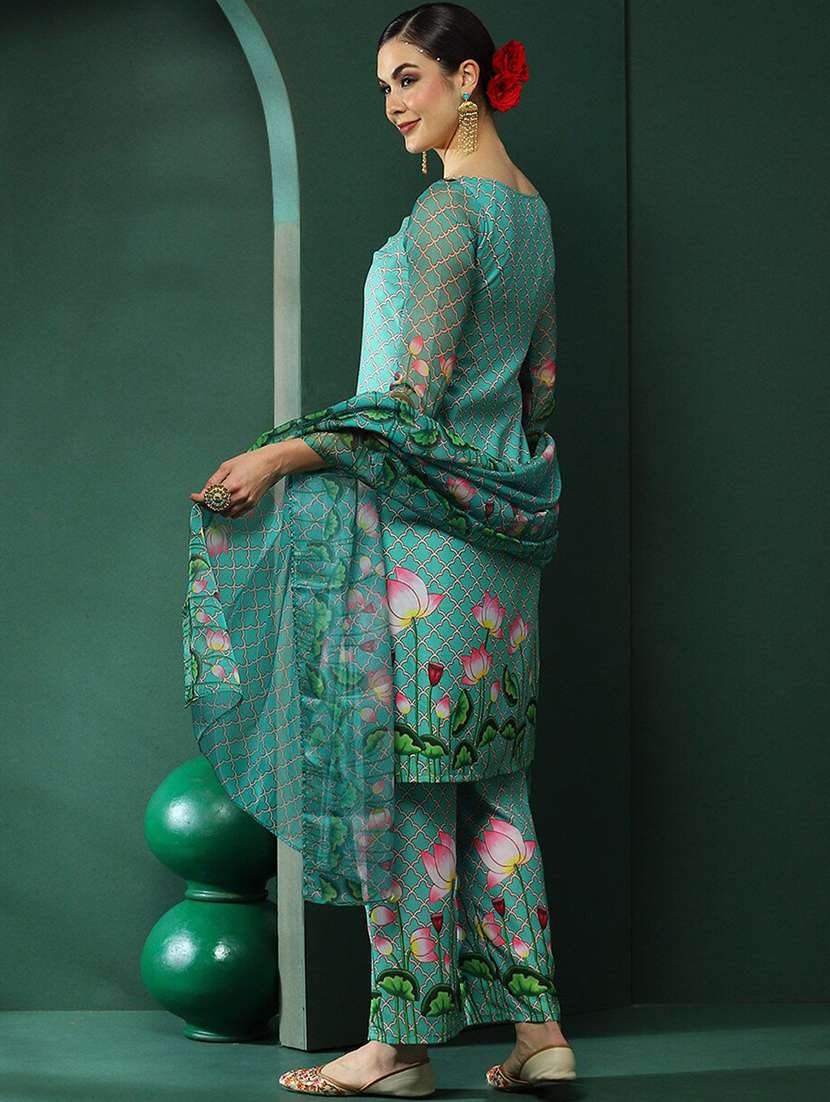 women printed three quarter sleeves kurta pant set with dupatta - 22603627 -  Standard Image - 3