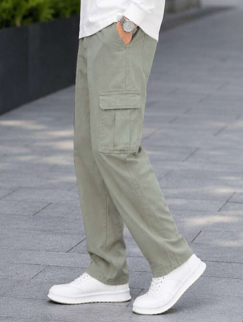 Men Solid Mid Rise Relaxed Fit Cargo Pant - 22603851 -  Standard Image - 3