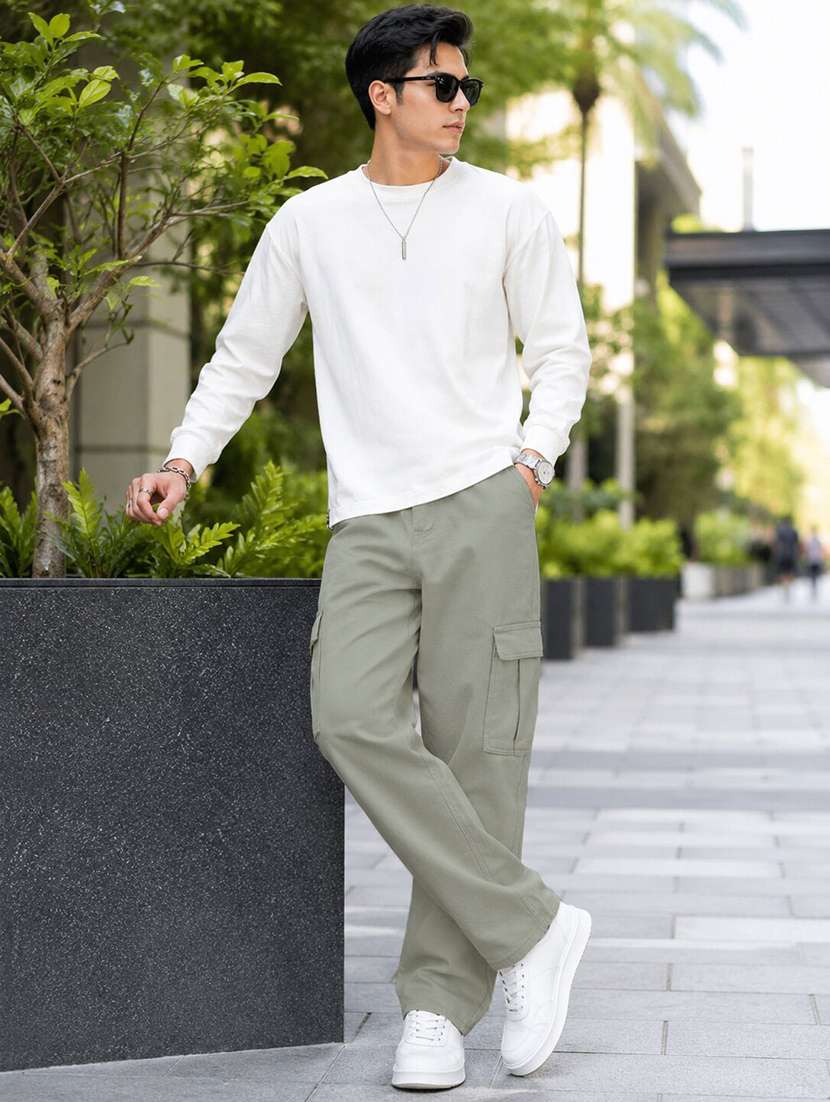 Men Solid Mid Rise Relaxed Fit Cargo Pant - 22603851 -  Standard Image - 5