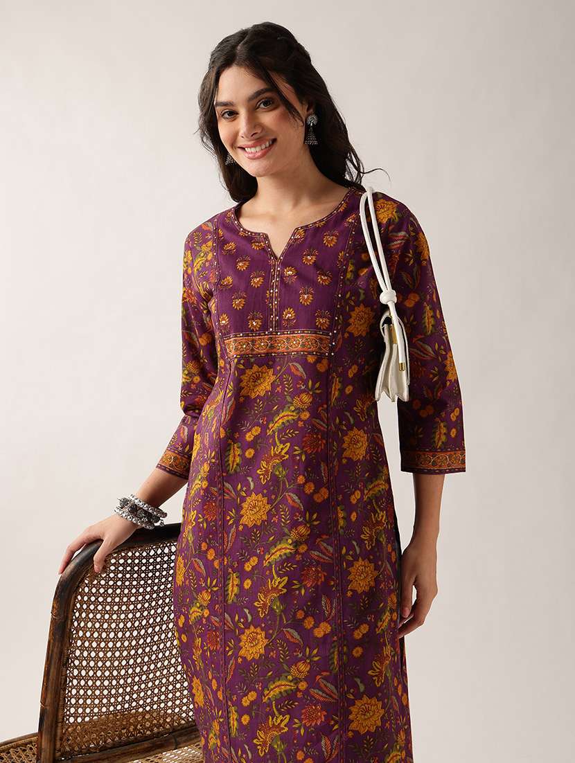 women printed three quarter sleeve straight kurta