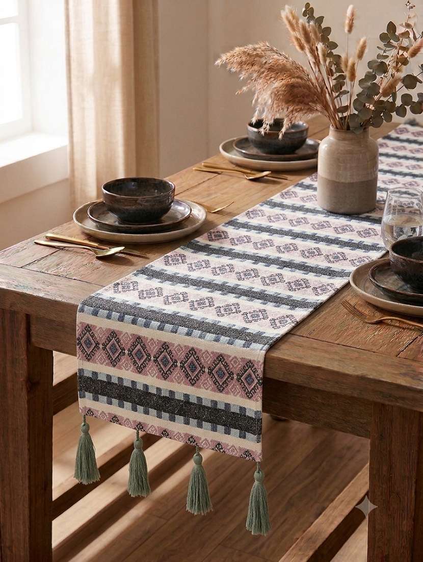mezposh stave tribal cotton ivory table runner (6 seater)