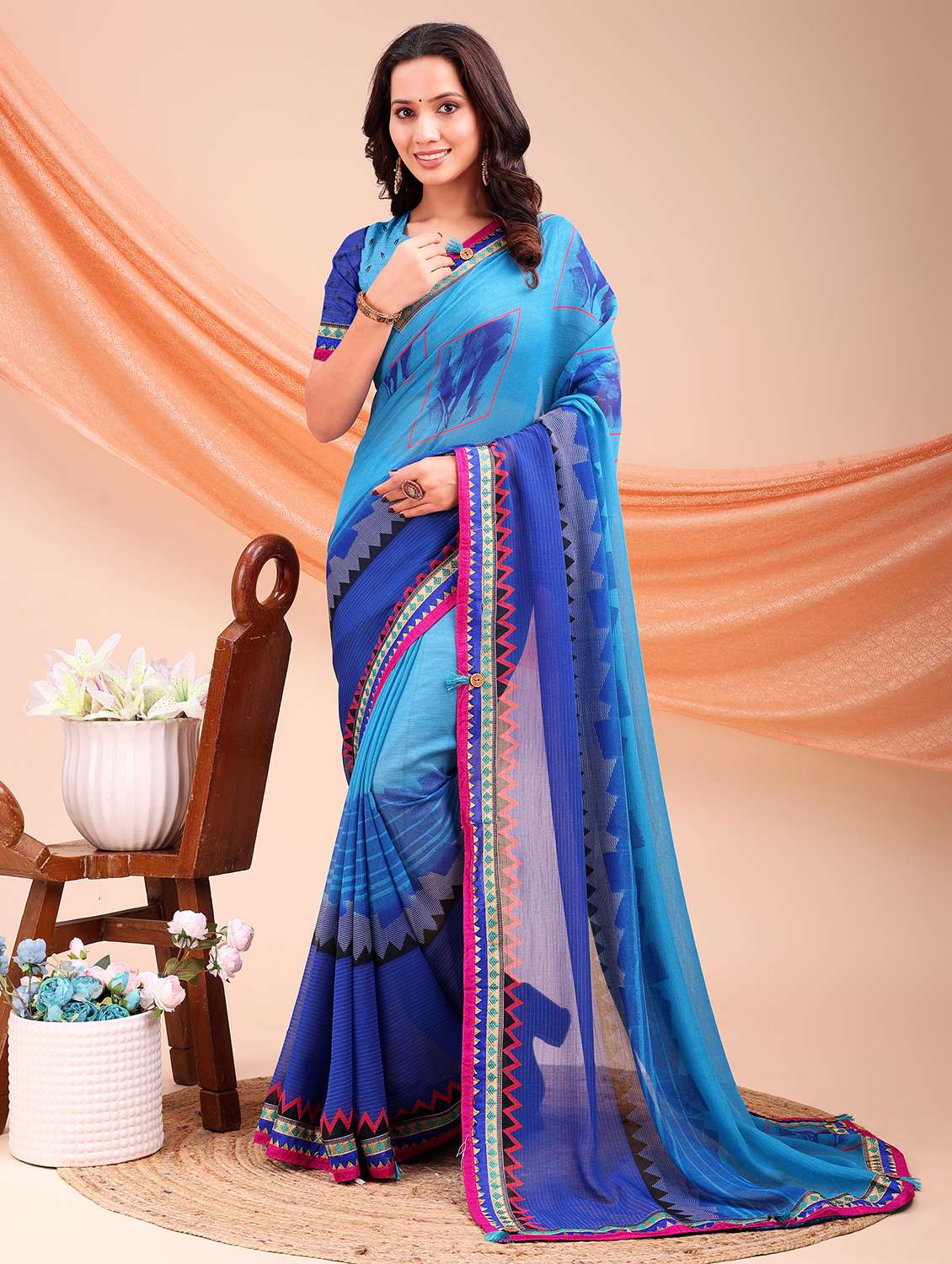 women printed casual wear saree with blouse