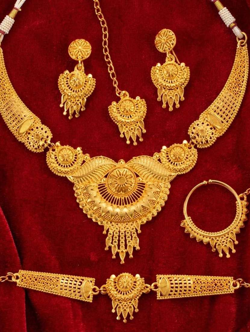 women gold necklace earring maang tikka bracelet nath set - 22604770 -  Standard Image - 3