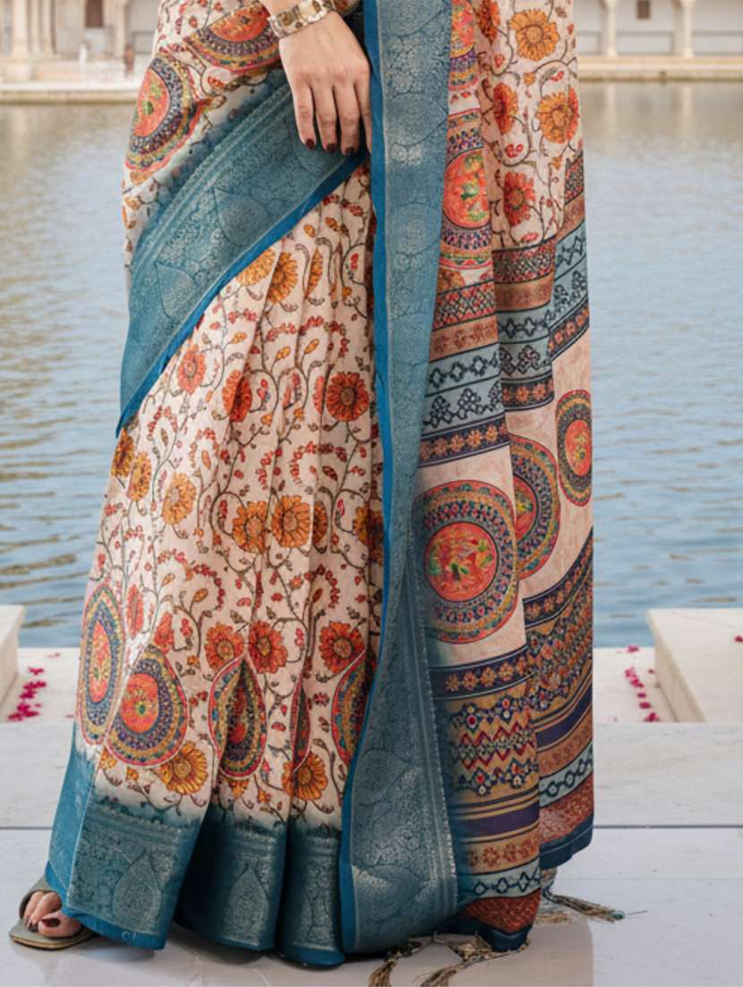 women printed casual wear saree with blouse - 22605556 -  Standard Image - 3