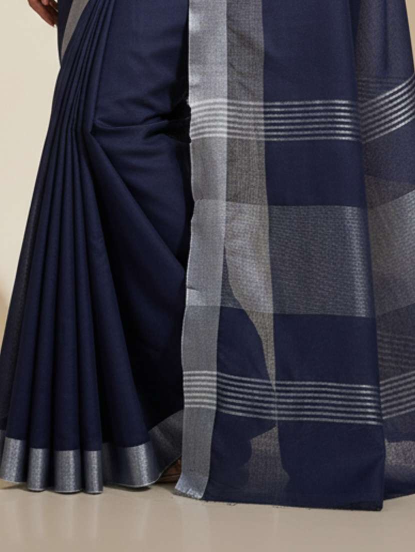 women solid with bordered handloom saree with blouse - 22606392 -  Standard Image - 3